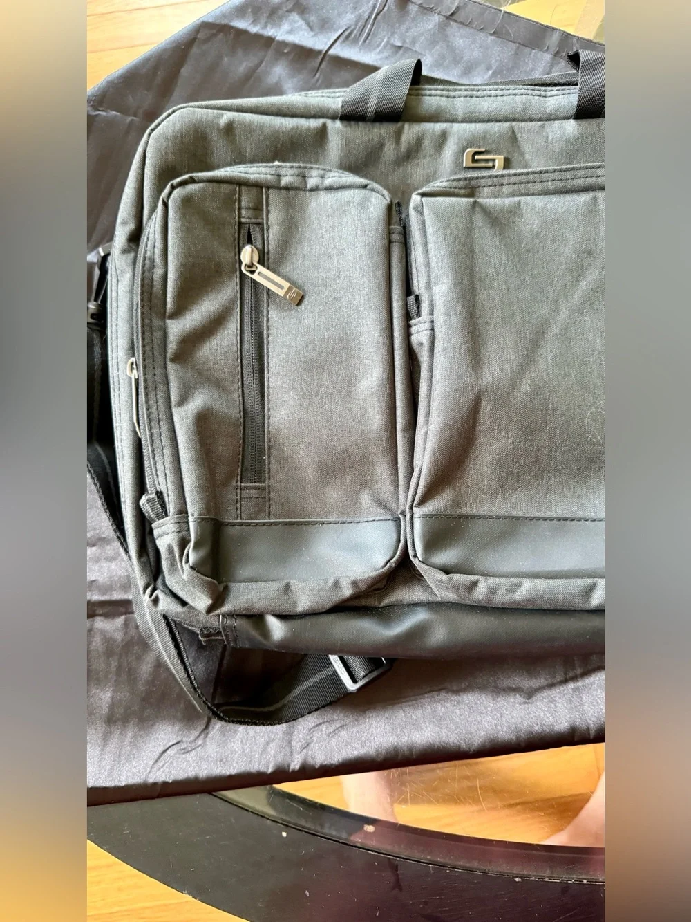 NEW Solo New York, Model: UBN310-10, Urban 15.6” Laptop (Apple iPad Notebook....